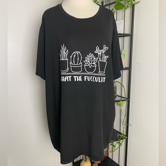 Bundle SHEIN Curve “What The Fucculent” t-shirt black matching post earrings - Picture 2 of 10